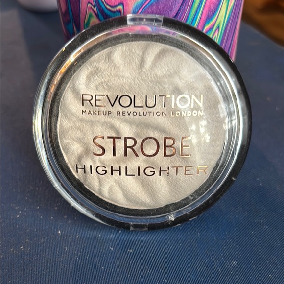 Revolution Other - Revolution Strobe Highlighter